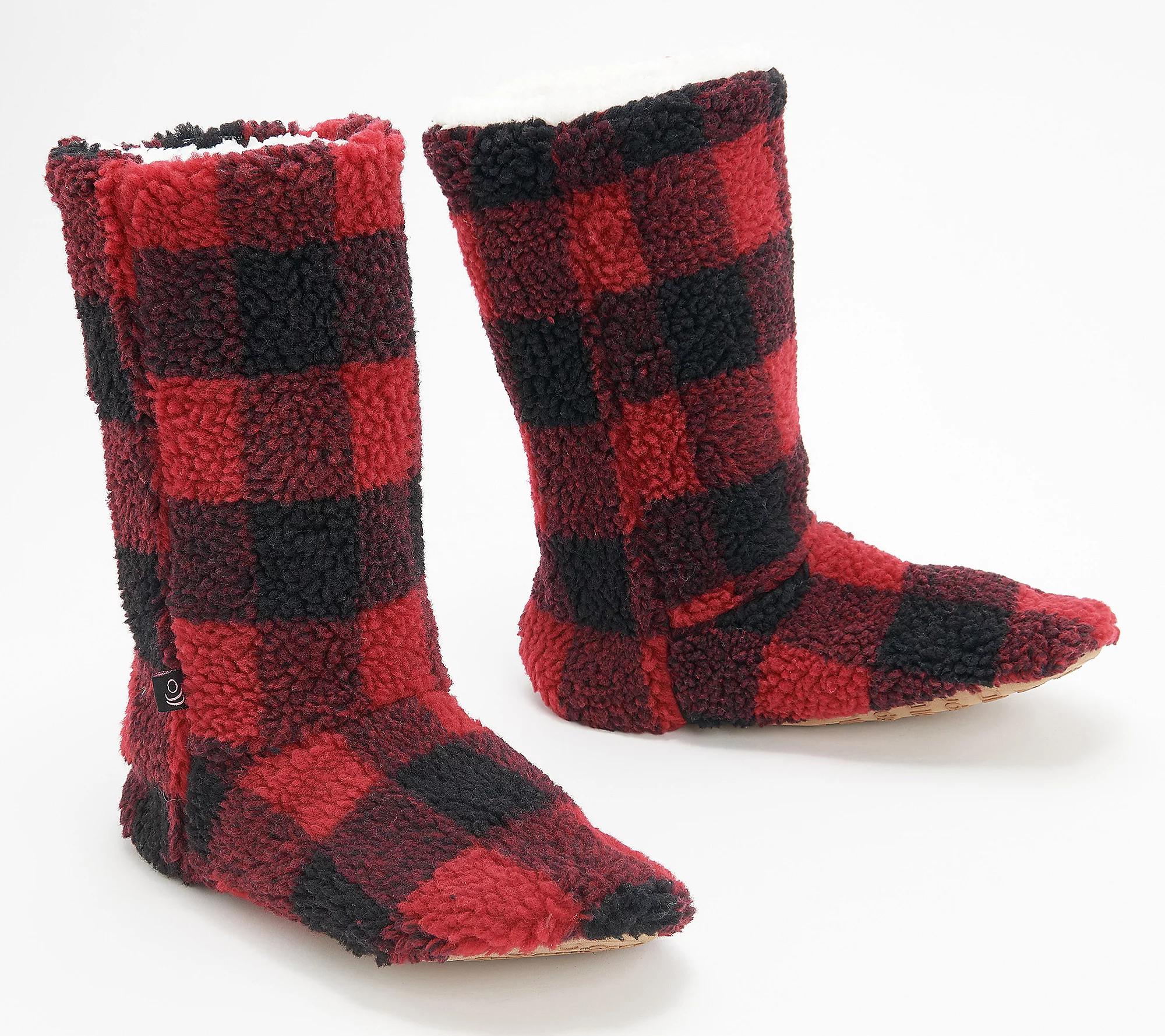 9 Slippers & Socks To Keep Your Feet Warm This Winter – Do Fashion
